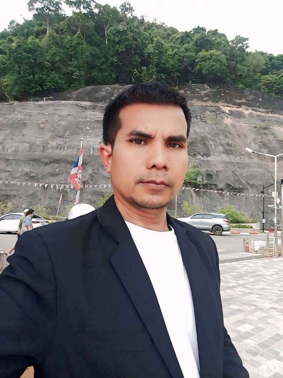 เรียกรถเหมาโทร.0947755985